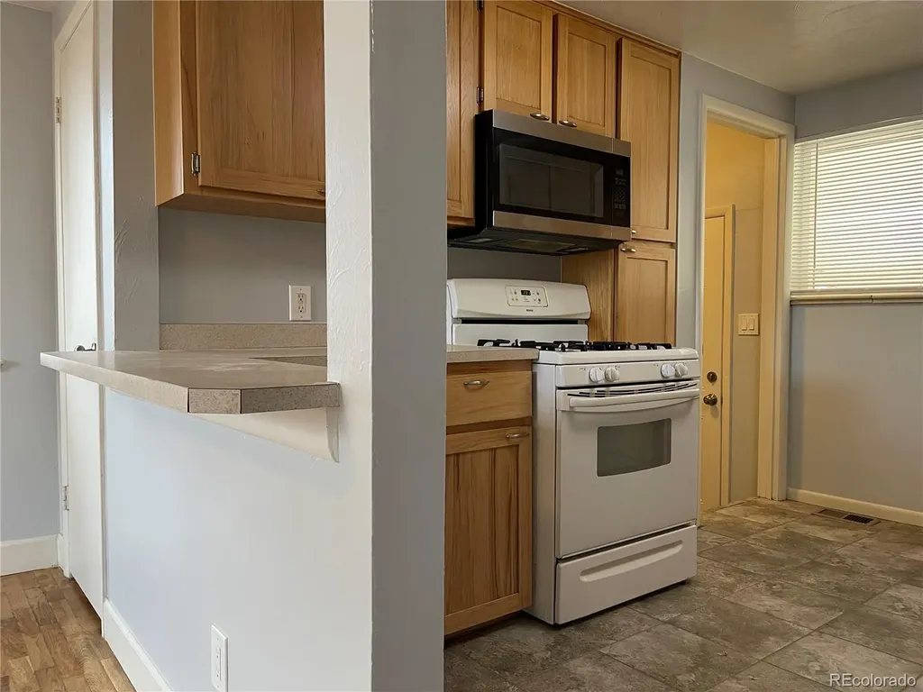 1971 S Dahlia Street Denver CO 80222