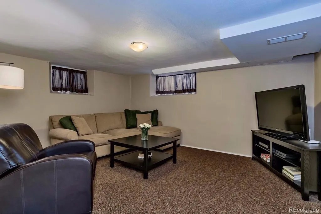1240 Cherry Avenue Denver CO 80220