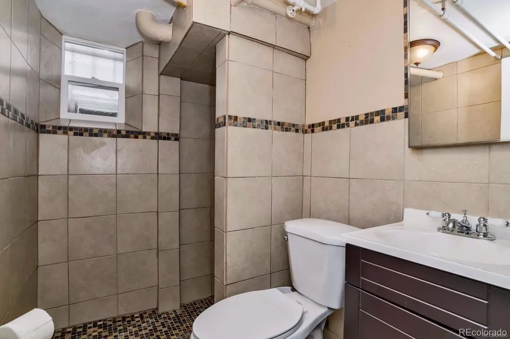 1240 Cherry Avenue Denver CO 80220