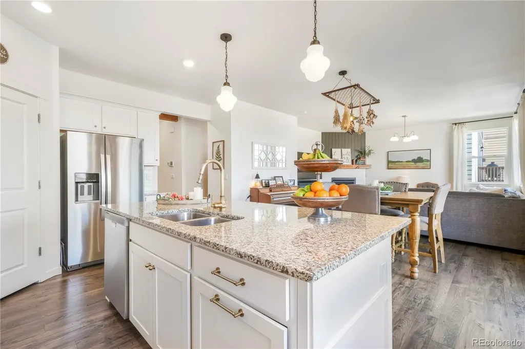 15882 Little Bluestem Road Monument CO 80132