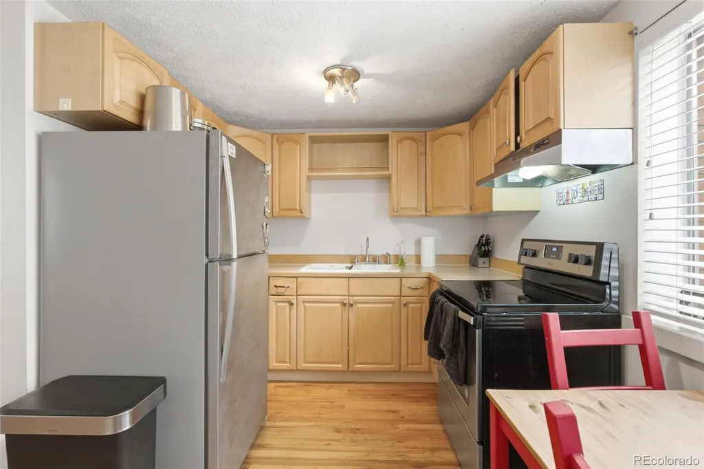 1063 N Clarkson Denver CO 80218