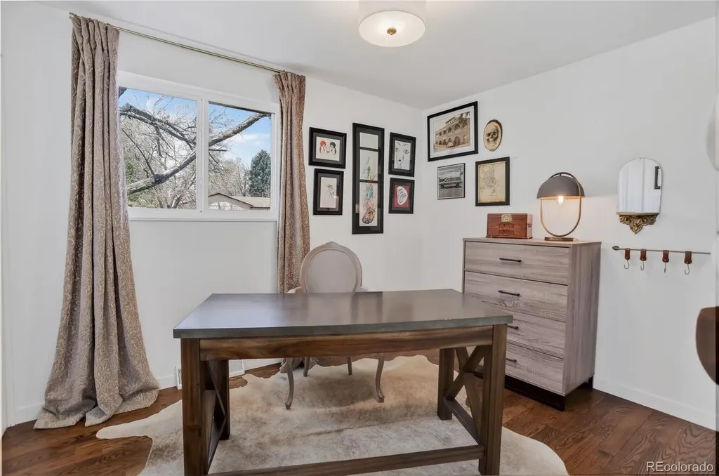 3126 S Emporia Court Denver CO 80231