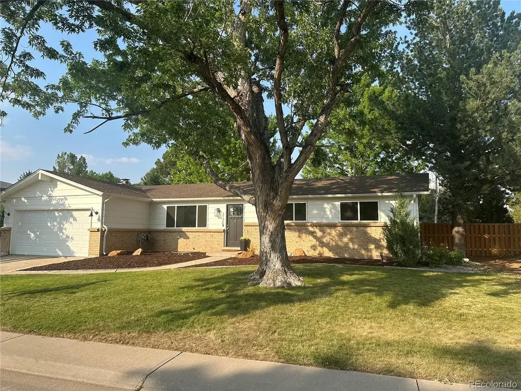3126 S Emporia Court Denver CO 80231