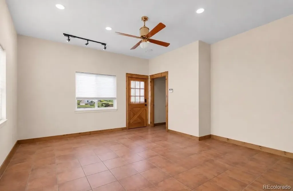 4920 S Inca Drive Englewood CO 80110