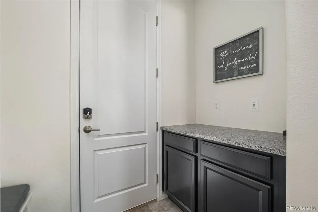 19255 W 84th Place Arvada CO 80007