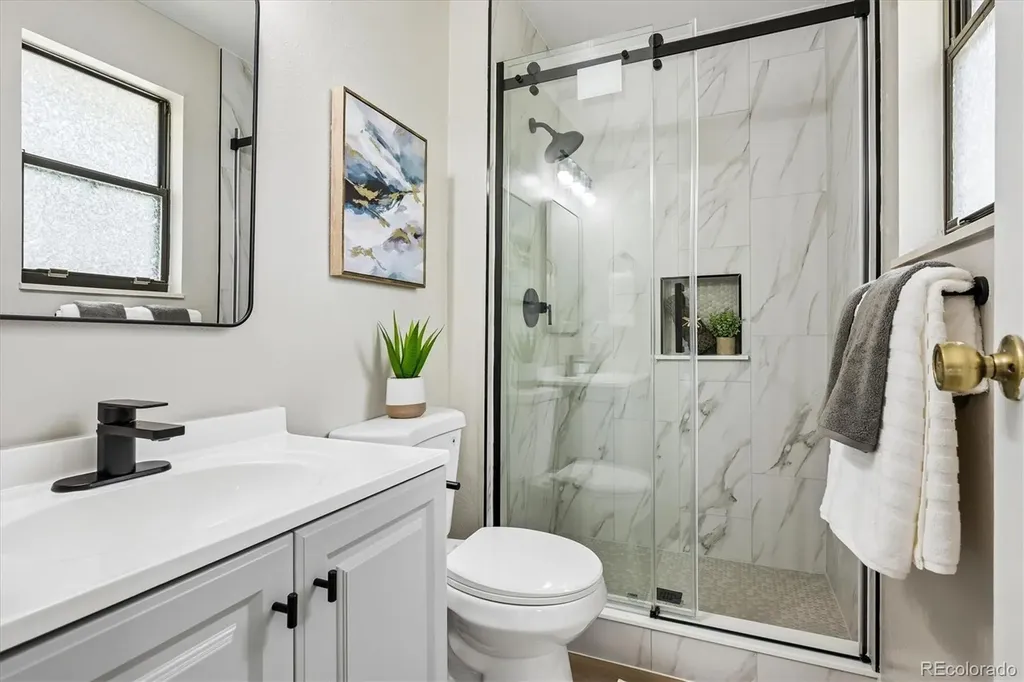 16634 E Rice Circle Aurora CO 80015
