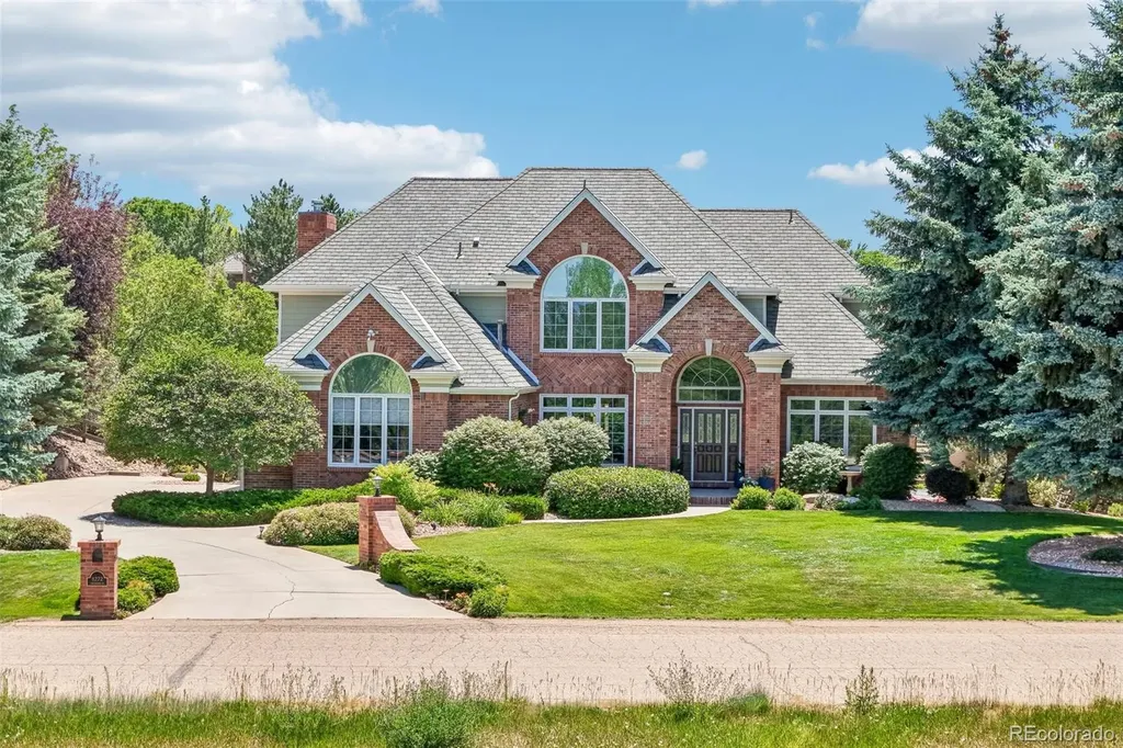 8272 Greenwood Place Longmont CO 80503