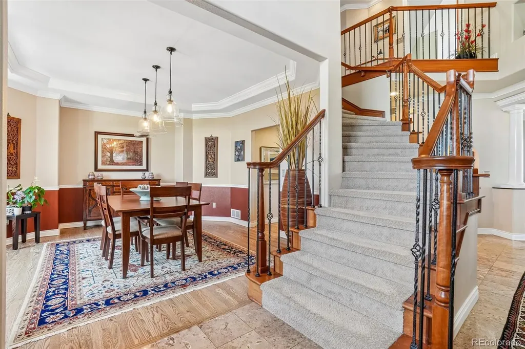 8272 Greenwood Place Longmont CO 80503