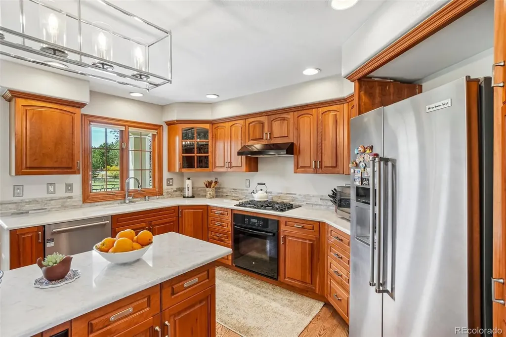8272 Greenwood Place Longmont CO 80503