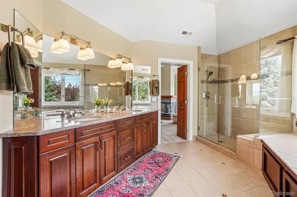 8272 Greenwood Place Longmont CO 80503