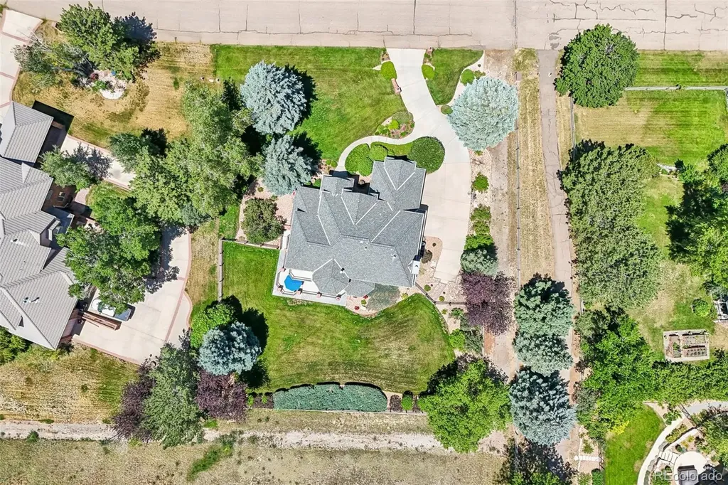 8272 Greenwood Place Longmont CO 80503