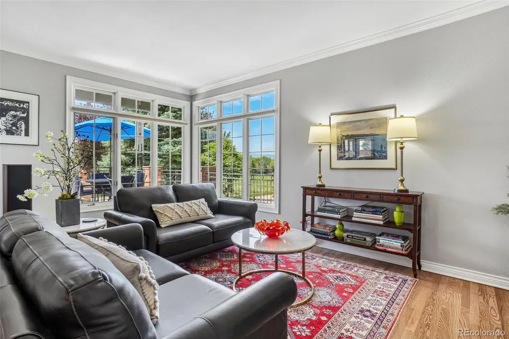 8272 Greenwood Place Longmont CO 80503