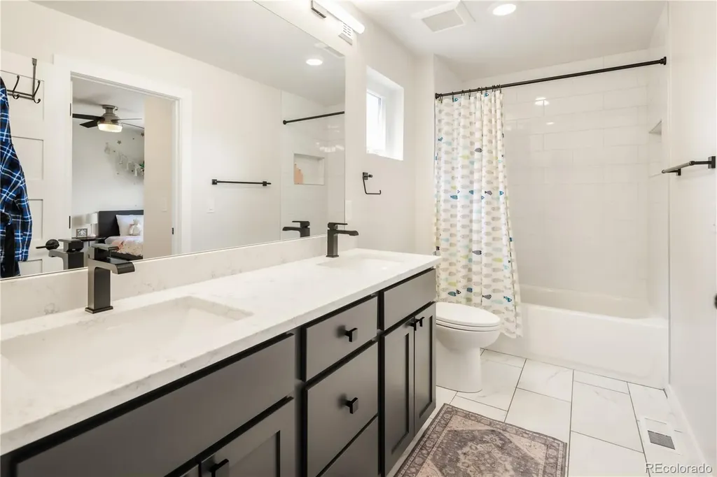 4255 N Raleigh Street Denver CO 80212