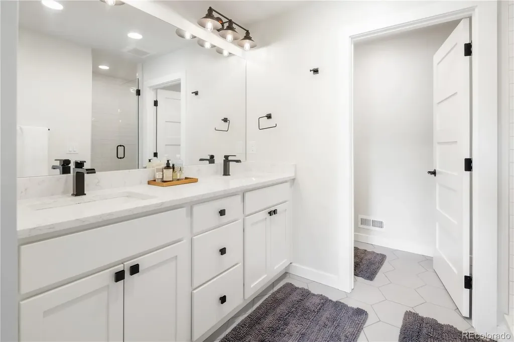 4255 N Raleigh Street Denver CO 80212