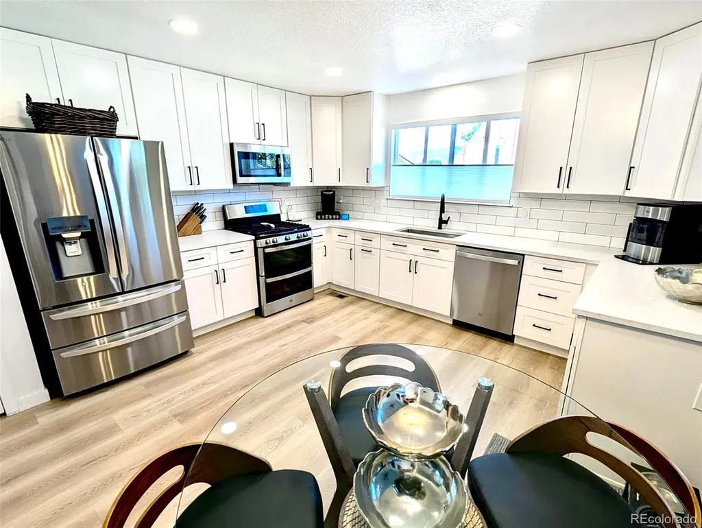 9803 Bucknell Court Littleton CO 80129