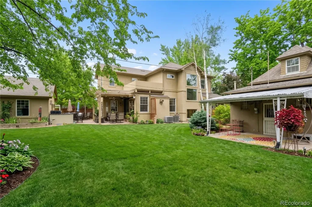 2333 N Glencoe Street Denver CO 80207