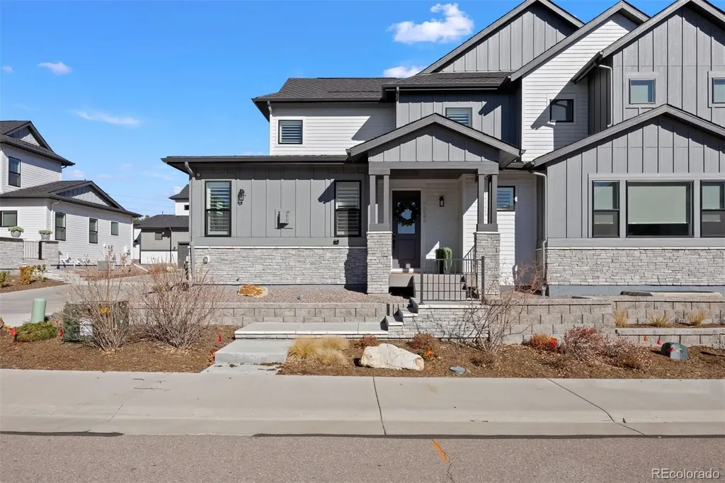 7032 Fireside Way Castle Rock CO 80108