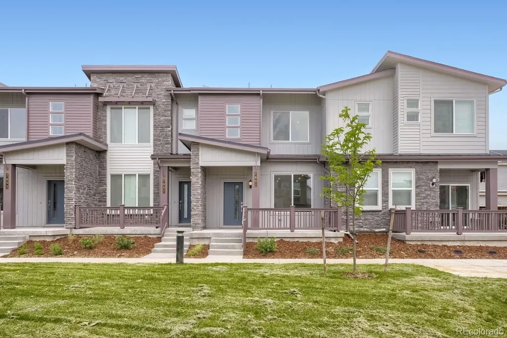 7661 S Cherokee Circle E Centennial CO 80016