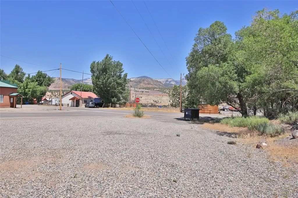000 57 1/2 Road Collbran CO 81624