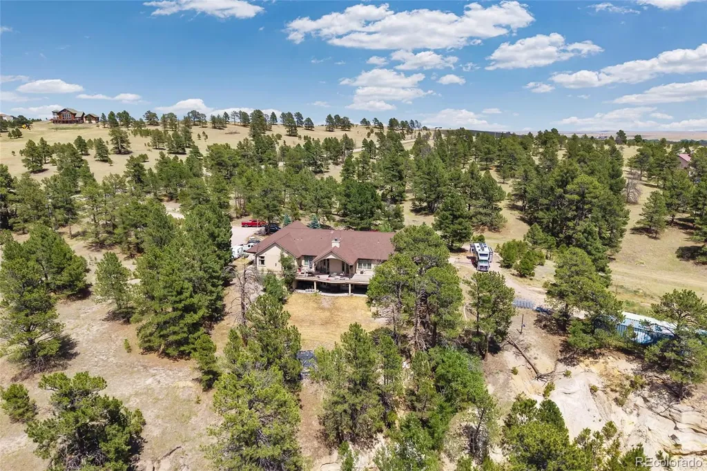 25500 State Highway 86 Ramah CO 80832
