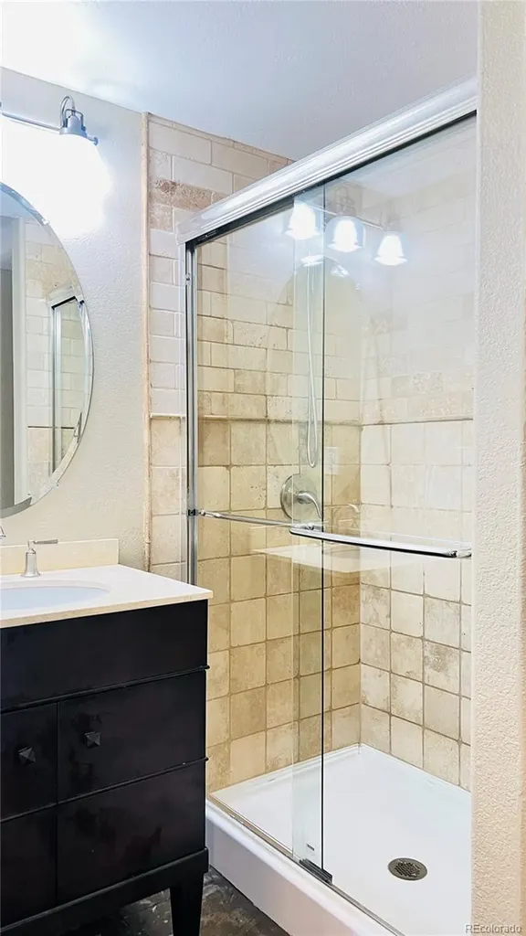 1669 S De Gaulle Way Aurora CO 80018