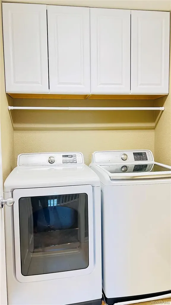 1669 S De Gaulle Way Aurora CO 80018