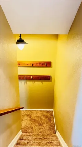 1669 S De Gaulle Way Aurora CO 80018
