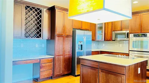 1669 S De Gaulle Way Aurora CO 80018