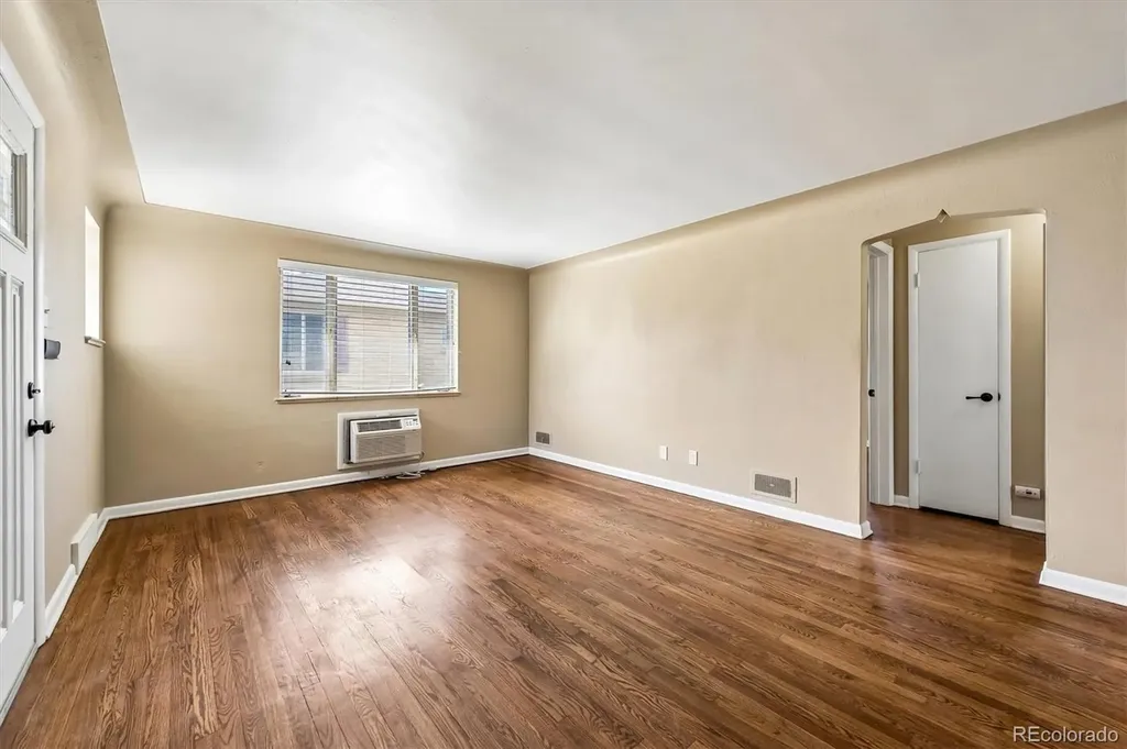 2655-2657 S Logan Street Denver CO 80210