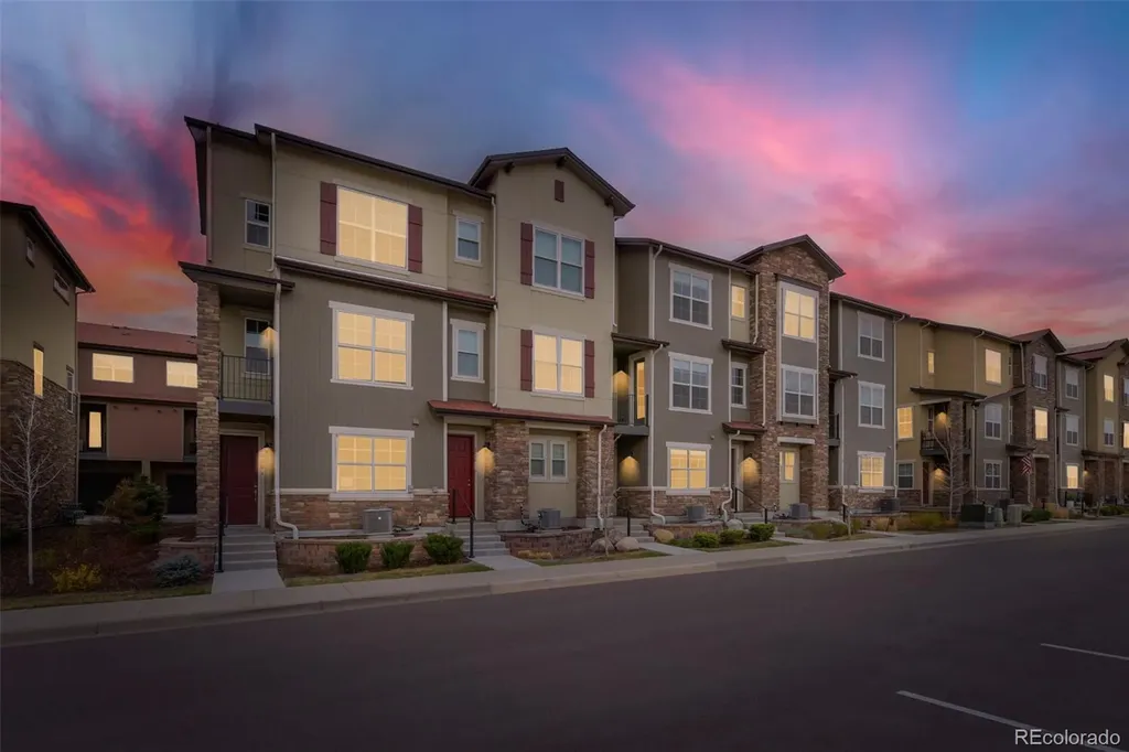 2220 Santini Trail Littleton CO 80129