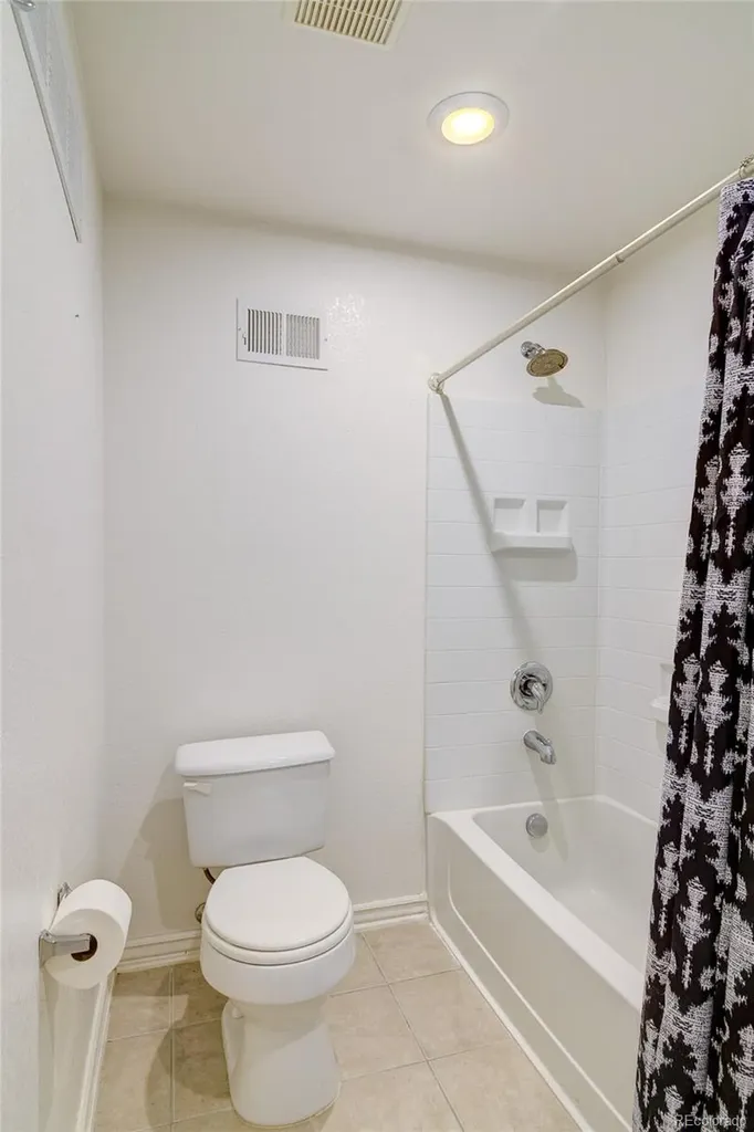 22226 E Glasgow Place Aurora CO 80016