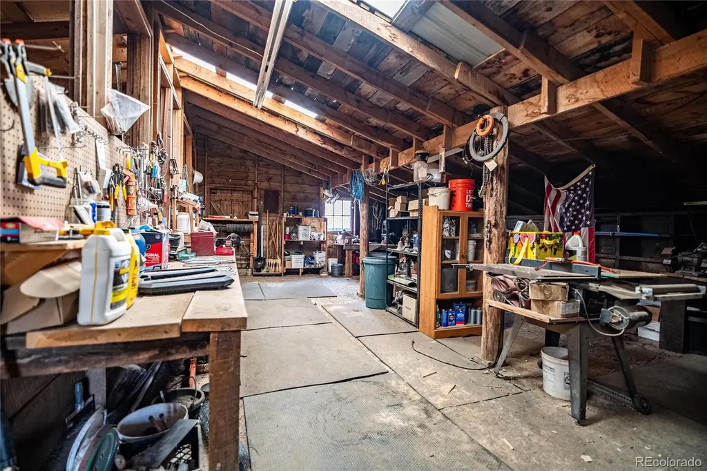 9200 Old Flowers Road Bellvue CO 80512