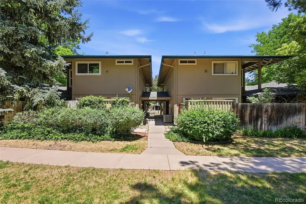 5975 S Willow Way Englewood CO 80111