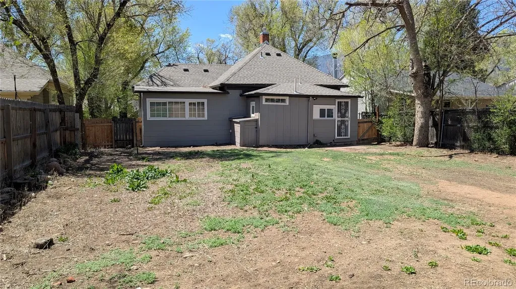 1016 W Cucharras Street Colorado Springs CO 80904