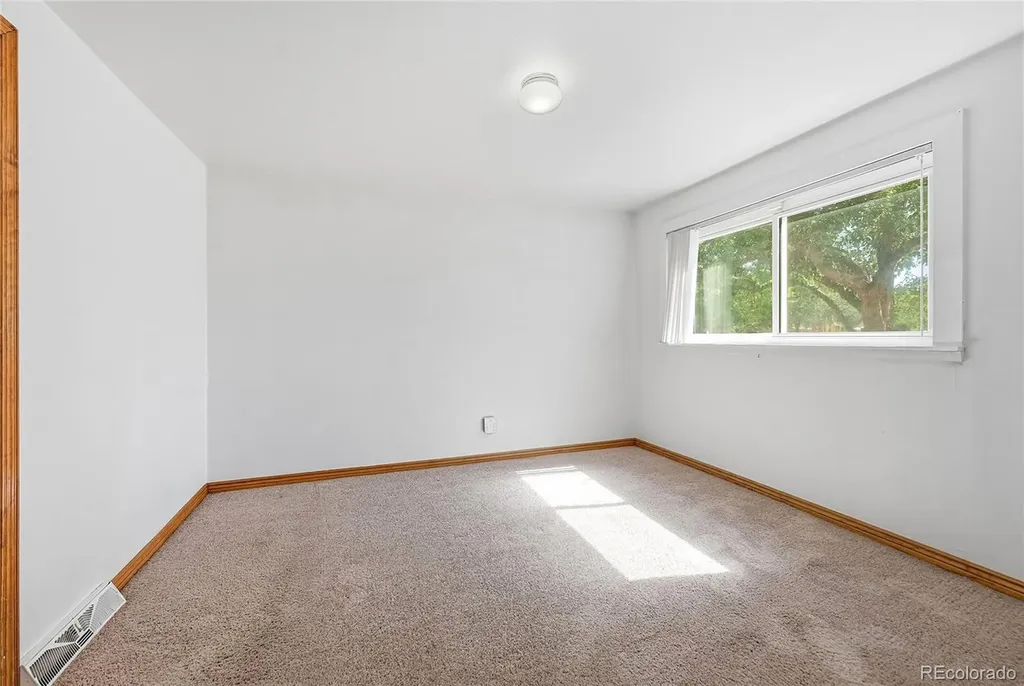 5411 Leyden Street Commerce City CO 80022