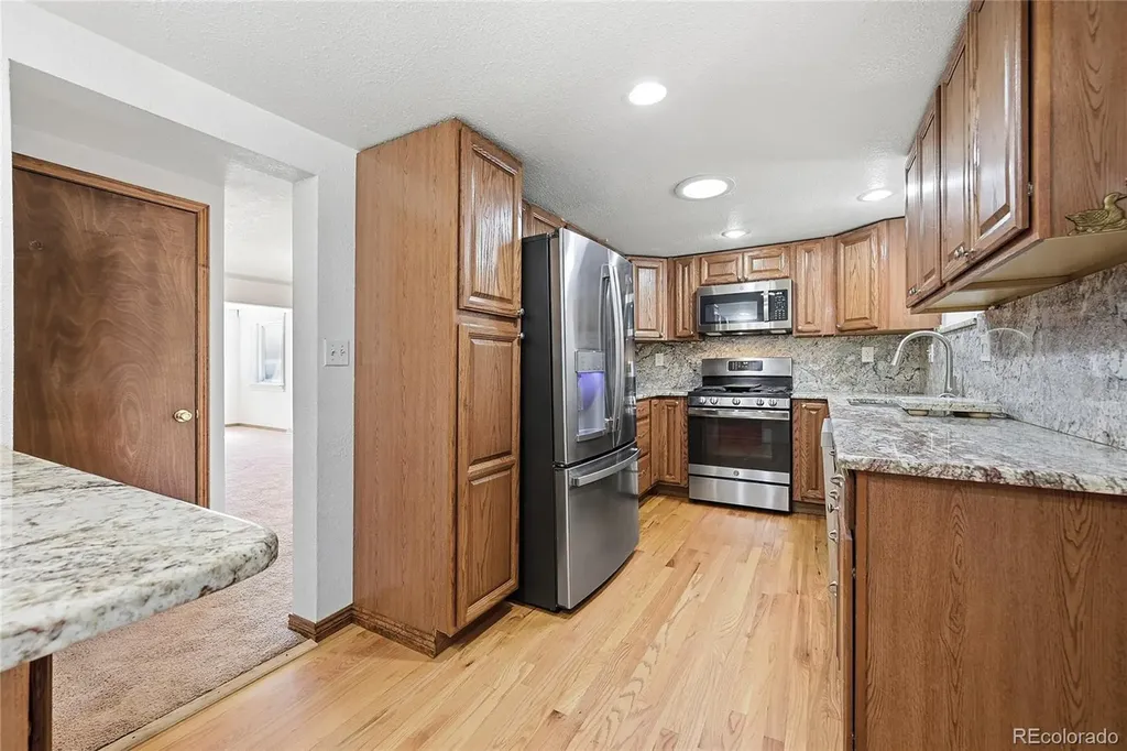 5411 Leyden Street Commerce City CO 80022
