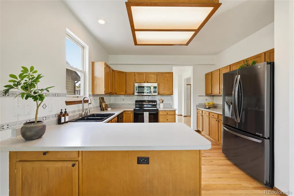 4333 Snowbird Avenue Broomfield CO 80020