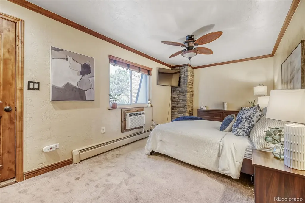 2190 S Holly Street Denver CO 80222