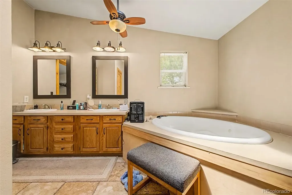 840 Bunyan Avenue Berthoud CO 80513