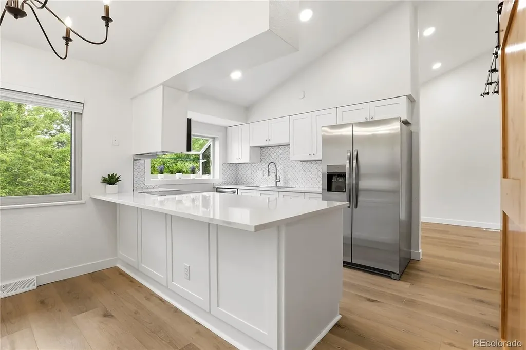 2425 S Ellis Street Lakewood CO 80228