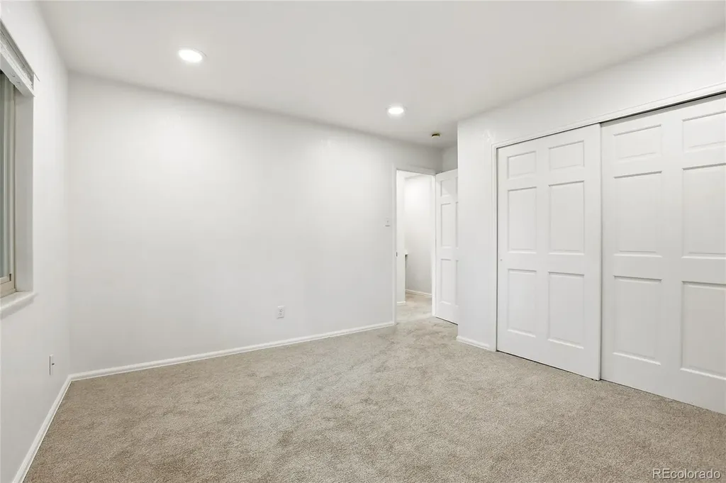 2425 S Ellis Street Lakewood CO 80228