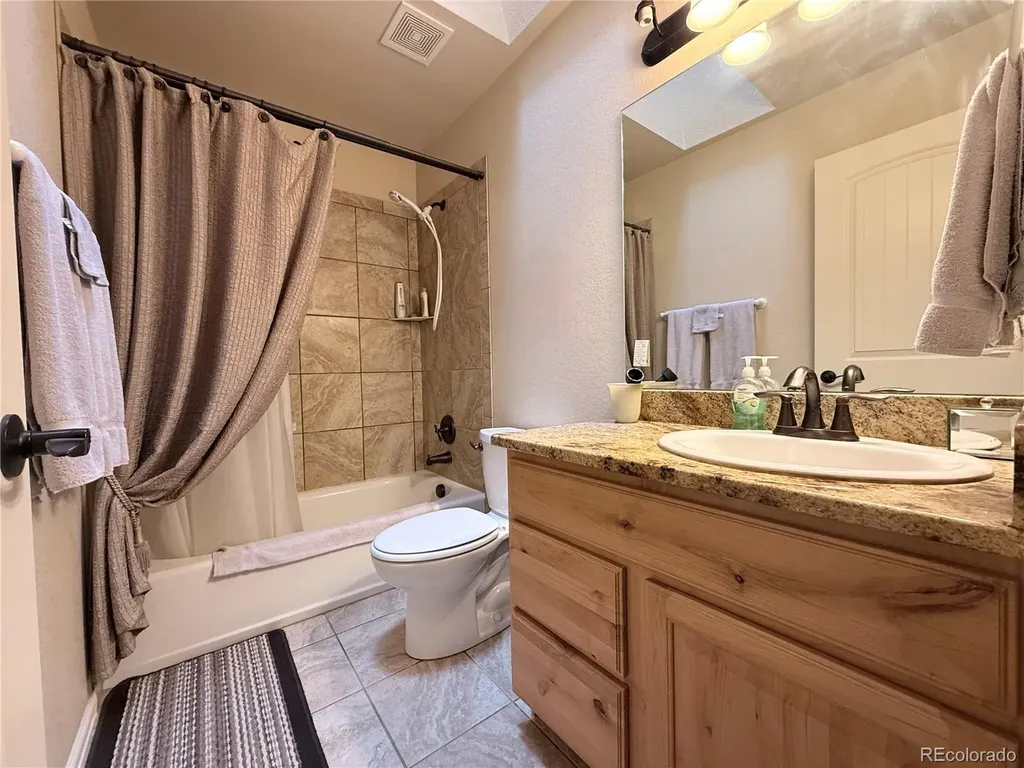 1102 E Sabeta Avenue Poncha Springs CO 81242