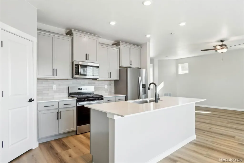 17893 E 94th Place Commerce City CO 80022