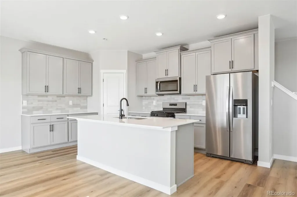17893 E 94th Place Commerce City CO 80022