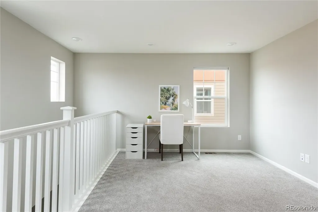 10869 E 25th Drive Aurora CO 80010