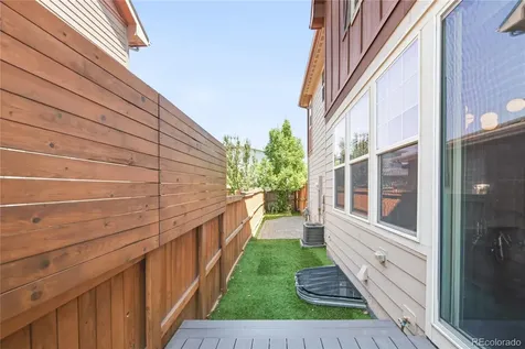 10869 E 25th Drive Aurora CO 80010