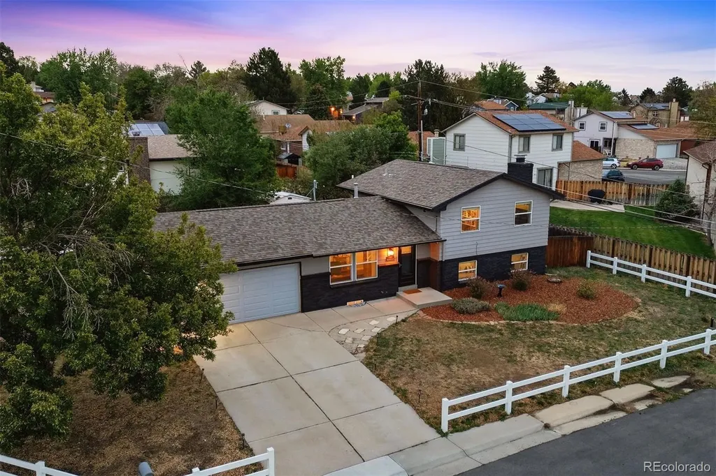 6089 W 70th Avenue Arvada CO 80003