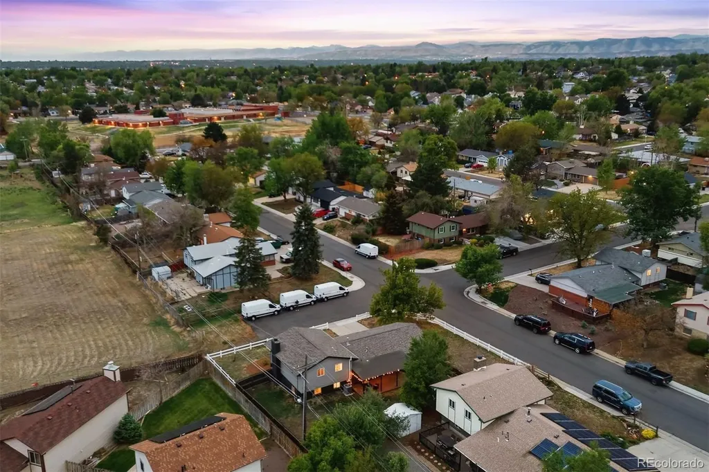 6089 W 70th Avenue Arvada CO 80003