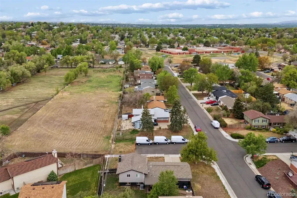 6089 W 70th Avenue Arvada CO 80003