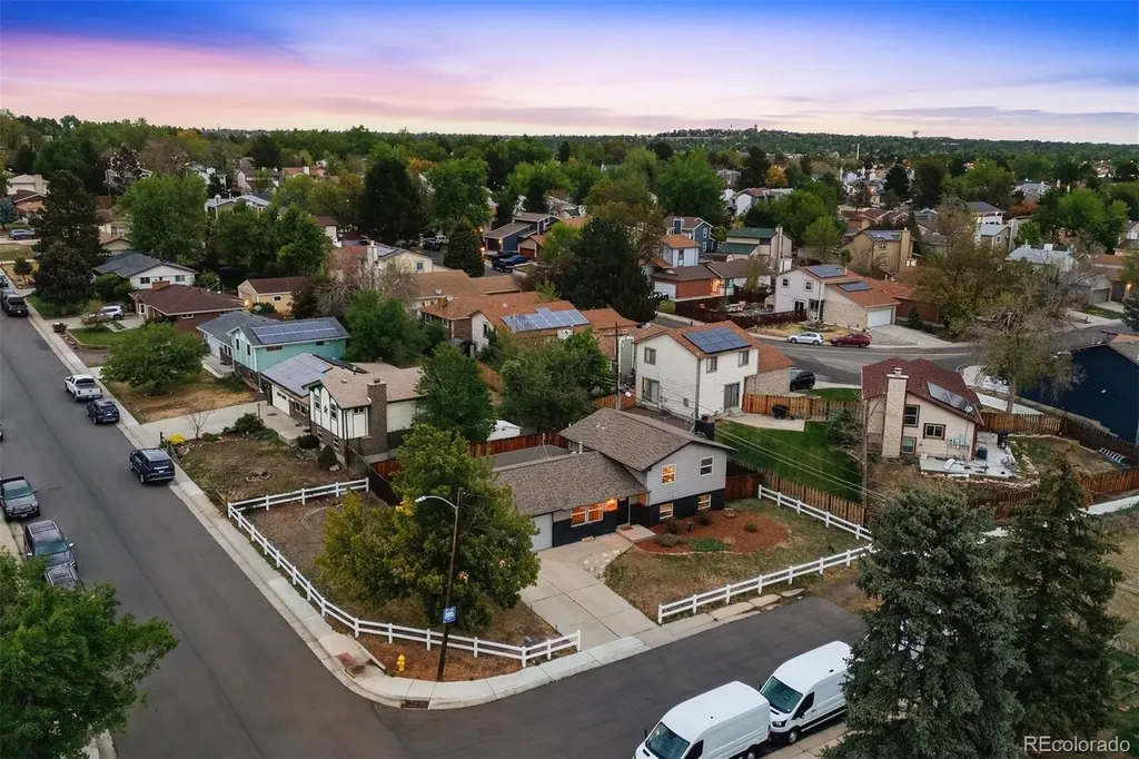 6089 W 70th Avenue Arvada CO 80003